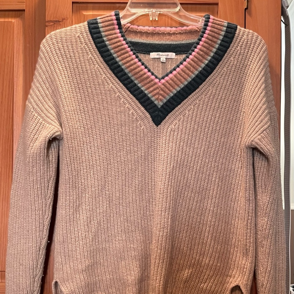 Madewell V-neck crop sweater pullover XS chunky  Beige With Stripped Collar Boxy